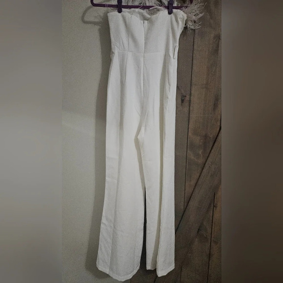 12th TRIBE Velma White Faux Feather Jumpsuit Size small. NWT - Picture 6 of 8